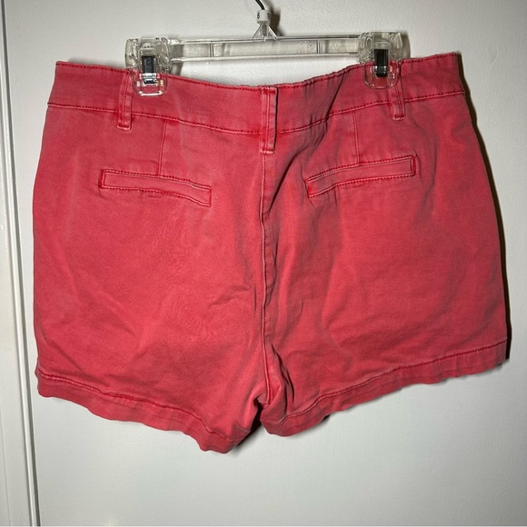 Land and Sea Shorts - Picture 2 of 3